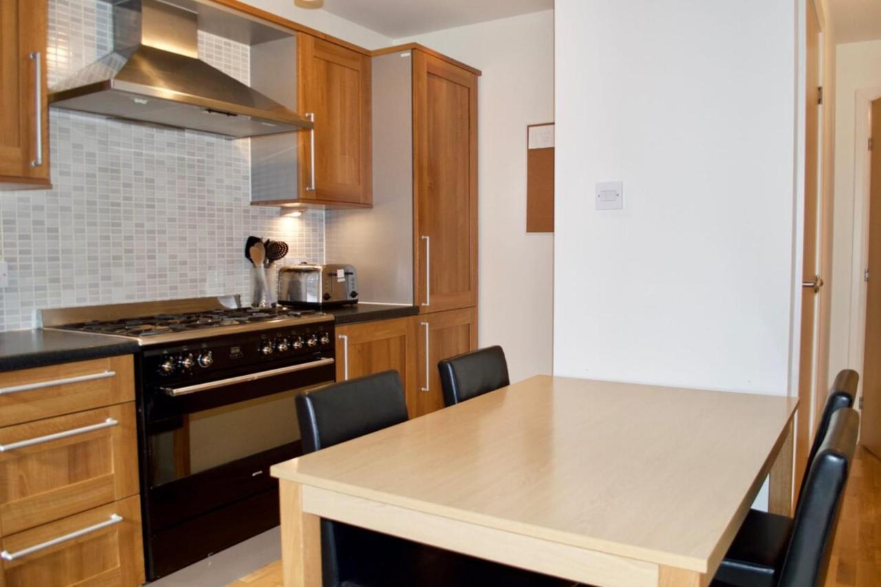 Modern 2 Bedroom City Centre Flat Edinburgh Dış mekan fotoğraf
